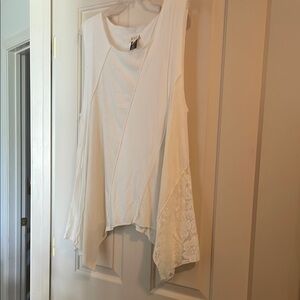 POL Elegant White Sleeveless Top
